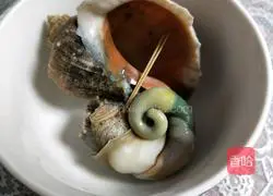 Illustration of how to make boiled conches 5