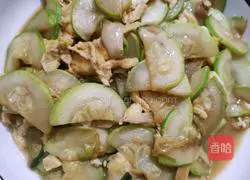 Illustration of how to make scrambled eggs with zucchini 6