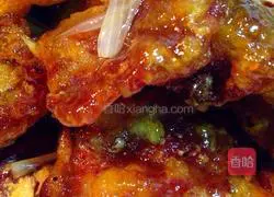 Illustration of home-style pot-wrapped pork 17