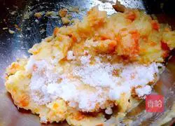 Illustration of how to make mashed potatoes comparable to KFC 4