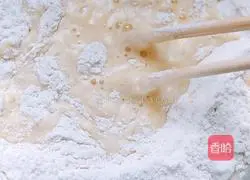 Illustration of how to make fried crispy pork 9