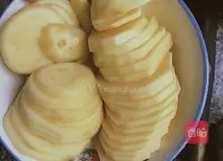 Cheese Baked Apple Mashed Potato Recipe Illustration 2