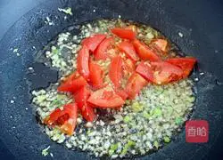 Illustration of how to cook broccoli with tomato sauce 5