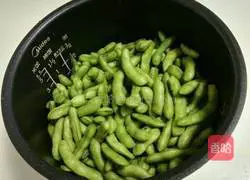 Abalone sauce with edamame beans Illustration of how to do it 1