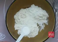 Illustration of how to make crispy dry-fried hairtail 5