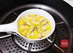 Illustration of how to make steamed eggs with 60-year-old eggs 15