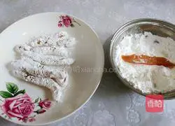 Illustration of how to make sweet and sour pork 1