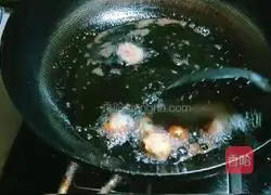 Illustration of how to make meatballs 11