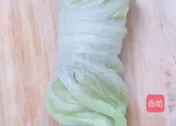 Illustration of how to make cabbage and pork rolls 10
