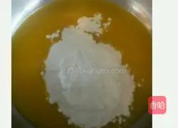 Illustration of how to make vanilla crispy puffs 1