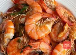 Illustration of how to make fried shrimps with green onions 11