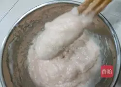 Illustration of how to make handmade fish balls 12