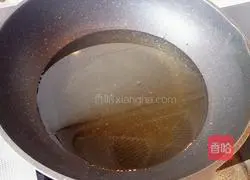 Illustration of how to make shredded sweet potatoes 5