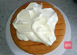 Illustration of how to make classic chocolate cake 5