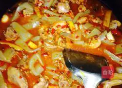 Illustration of how to make konjac-roasted beer duck 17