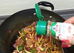 Illustration of how to make cumin squid tentacles 11