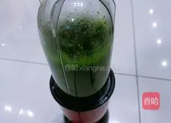 Illustration of how to make emerald white jade shrimp 16