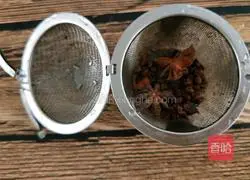 Illustration of Braised Pork Knuckles 11