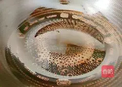 Illustration of Stir-fried Shrimp with Dried Tofu and Chives 7