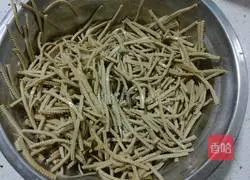 Illustration of how to make shredded brine tofu 8