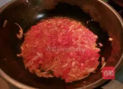 Illustration of how to make pizza sauce 9