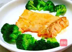 Illustration of how to make pan-fried salmon 5