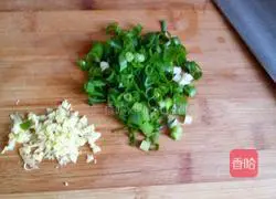 Home-style twice-cooked pork recipe 1