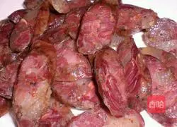 Illustration of how to make preserved claypot rice 3