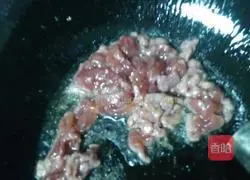 Illustrations of how to make Xiangxi Grandma's dishes 4