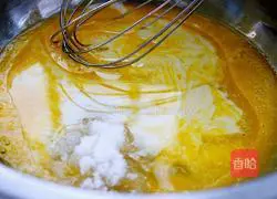 Yellow peach cream cake roll recipe 3