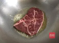 Illustration of how to make pan-fried steak 3