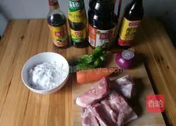 Illustration of how to make braised pork slices 1