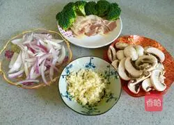 Illustration of how to make milk bacon pasta 2