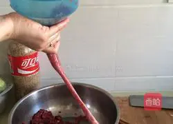 Illustration of how to make Cantonese sausage at home 1