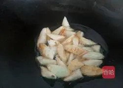 Illustration of how to make honey-drawn yam 6