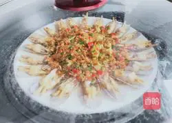 Illustration of how to make steamed razor clams with minced garlic 11
