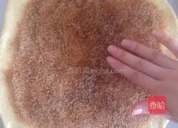 Illustration of how to make cinnamon rolls 6