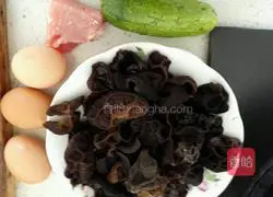 Illustration of how to make osmanthus meat 1