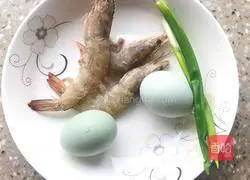 Illustration of how to make shrimp and egg custard 1