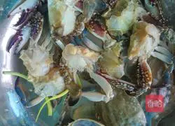 Illustration of how to make swimming crab tofu soup 1