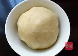 Illustration of making mashed potato cake 7