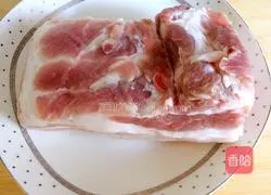 Illustration of how to make garlic white meat rolls 1