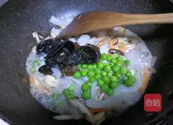 Illustration of how to make stir-fried tendons with shrimps 8