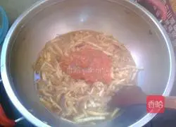 Fried tomatoes and shredded eggplant.Recipe 4