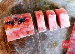 Illustration of Double Steaming of Cured Meat 3