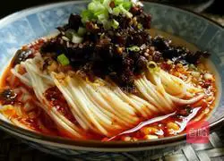 Illustration of Sichuan Dandan Noodles 11