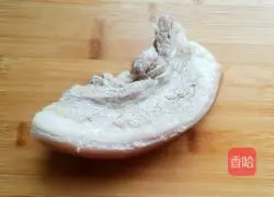 Illustration of how to make garlic white meat 5