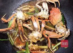 Illustration of how to make scallion oil crab cheese rice cake 14