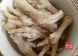 Homemade Pickled Pepper Phoenix Illustration of how to make claws 8