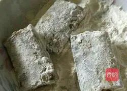  Illustration of how to make breaded and fried hairtail 2